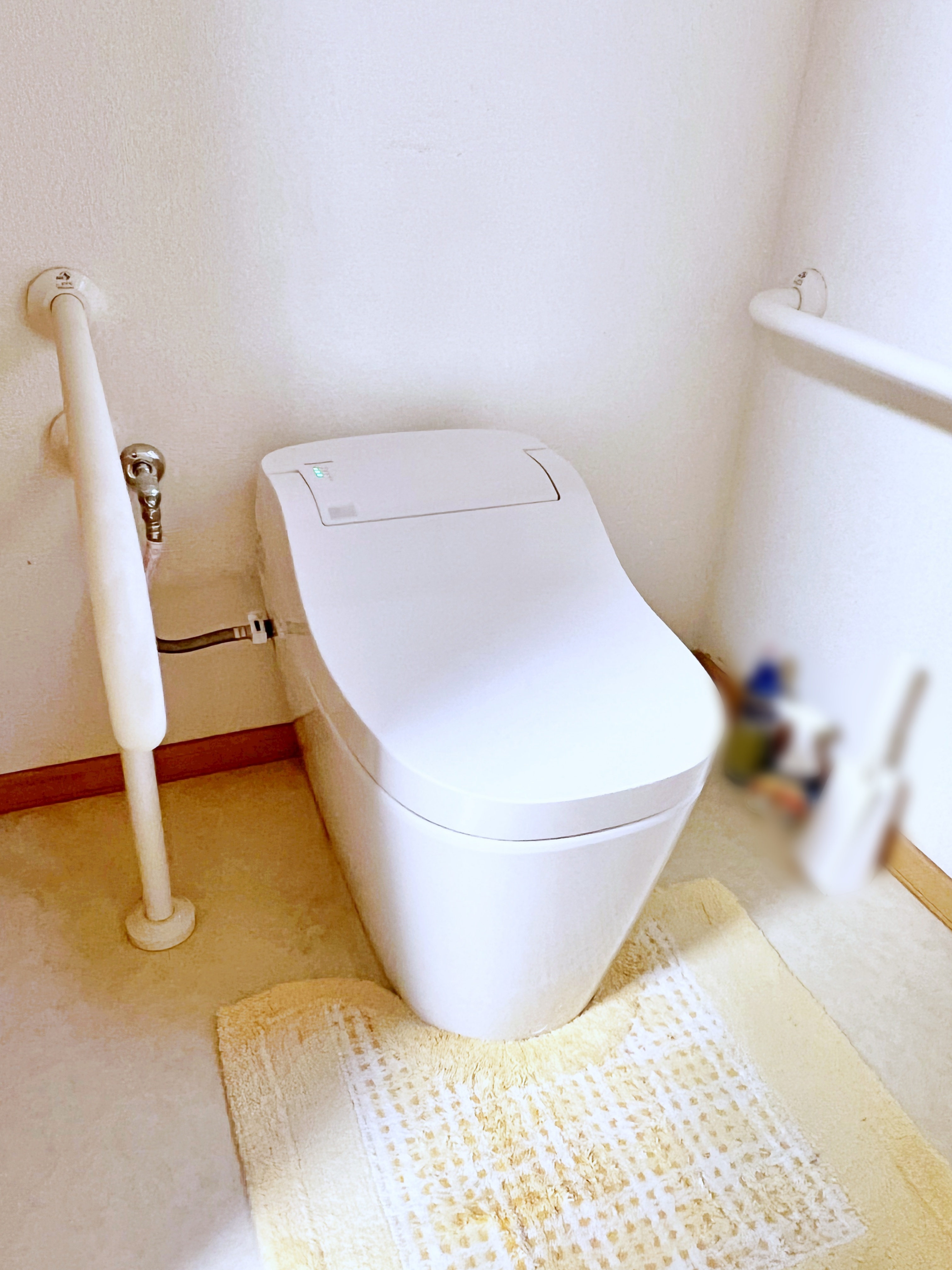 トイレをリフォーム致しました。